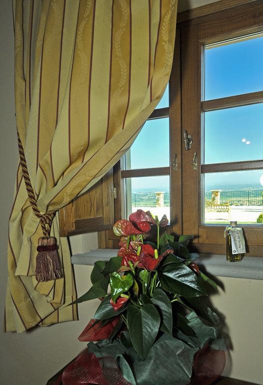 Agriturismo Cima Alla Serra Buti Exteriör bild